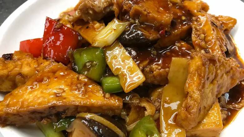 248. Sautéed Tofu Home Style 家常豆腐